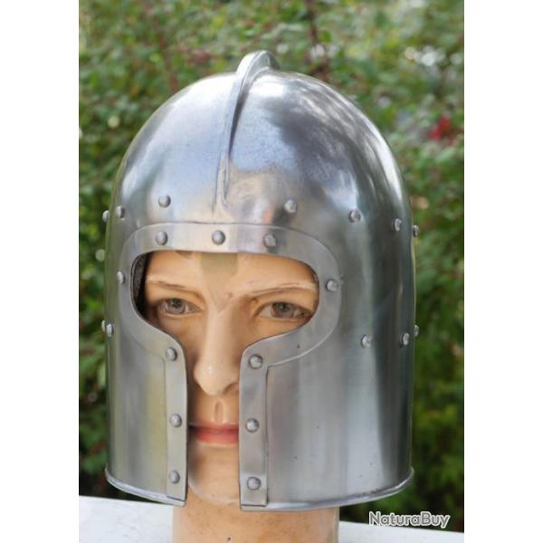 MOYEN AGE Heaume casque m�di�val barbute en acier du XIV - XV si�cle - ref  EBR24CSQ012