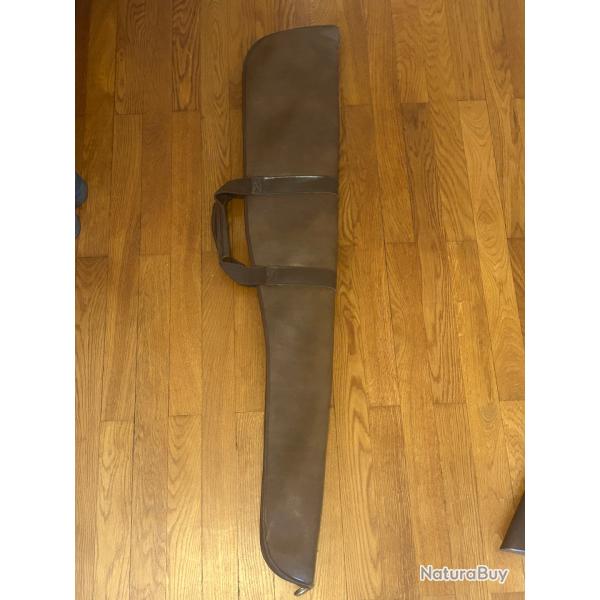 Housse pour fusil de chasse en cuir et doubl�e - 1� sans prix de r�serve