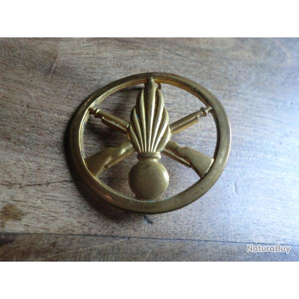 insigne b�ret d'infanterie / ambert  b�raudy vaure
