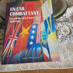 livre neuf un exil combattant