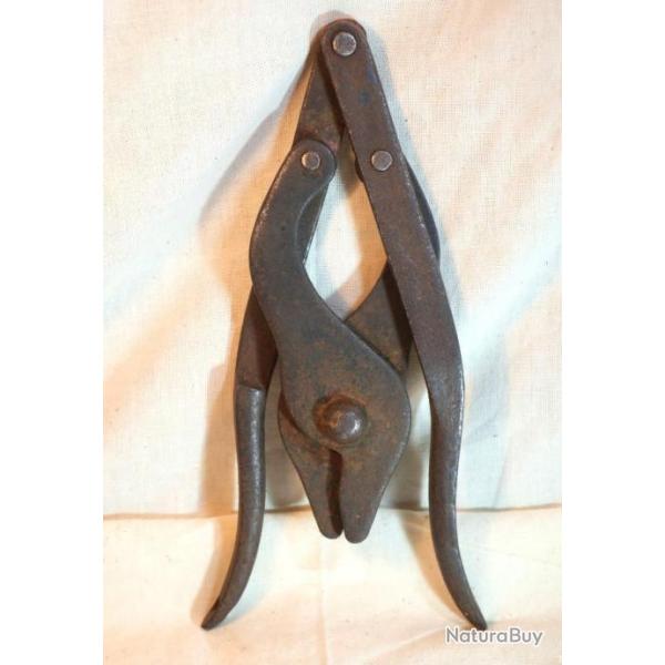 W/| D - Paire de pince coupante mod�le pliant britannique Normandie 1944 WWII BRET24PNC001