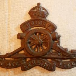 Provenance terrain insigne britannique d'artillerie bronze sans attache - WWII