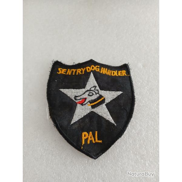Patch arm�e us 2ND INFANTRY DIVISION SENDRY DOG ORIGINAL 1