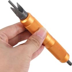 OUTILS &Agrave; CHANFREINER ET &Agrave; &Eacute;BAVURER POUR &Eacute;TUIS