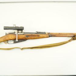 fusil Mosin Nagant mont&eacute; sniper 7.62x54