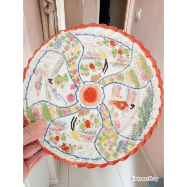 assiette asiatique en porcelaine diam�tre 22 cm