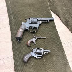 Petit lot de revolver
