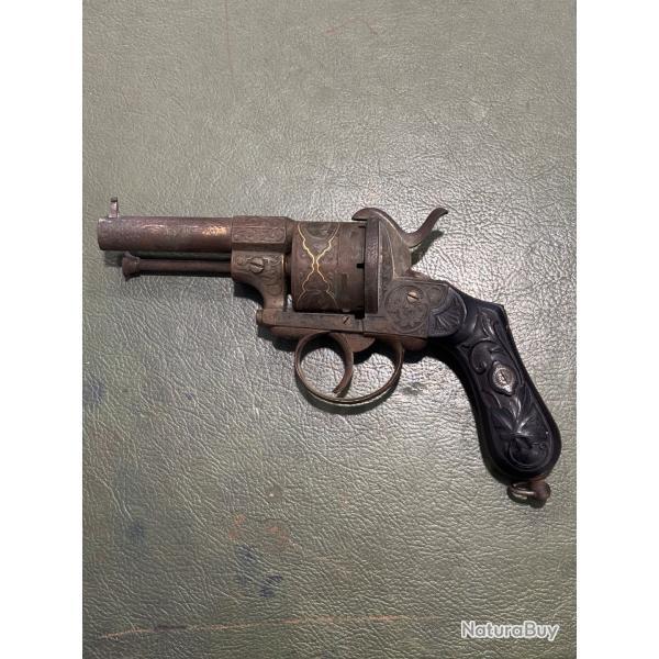 Pistolet ancien