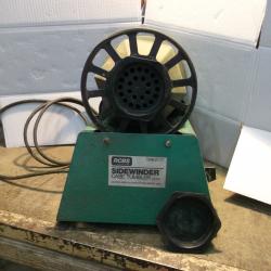 Nettoyeur de douilles, RCBS 'Sidewinder'.