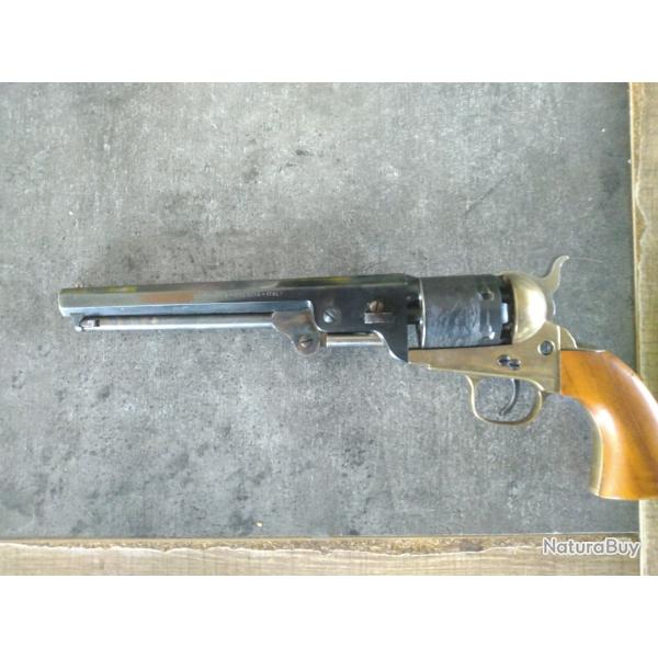 Revolver cal 36 poudre
