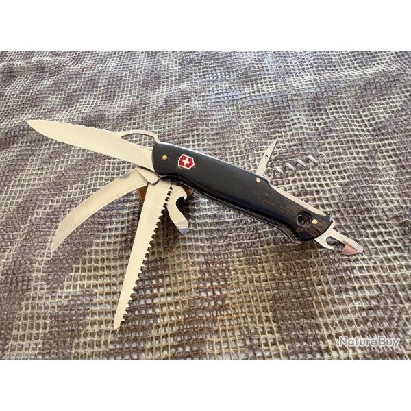 VICTORINOX ARTISANAL BUFFLE / GUILLOCHAGE