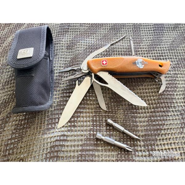 COUTEAU MULTIFONCTIONS WENGER ��MIKE HORN��