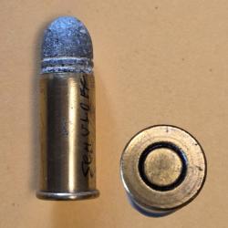 Une 10.7 x 24,6 R Schulhof pour pistolet de tir autrichien vers 1880 poudre noire D