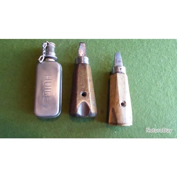 2 TOURNEVIS REGLEMENTAIRE  DE L'ARMEE FRANCAISE POUR FUSIL 1 BURETTE A HUILE