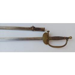 Ep&eacute;e d'officier d'Administration et son fourreau