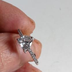 bague en argent 925 r&eacute;glage automatique avec brillant