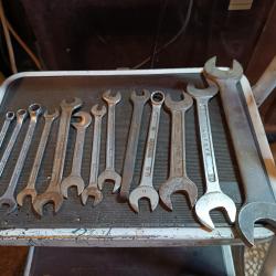 Lot de 13 cl&eacute; vintage parfaitement fonctionnelles tr&egrave;s bonne qualit&eacute;