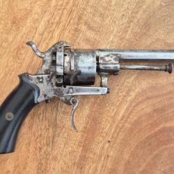 Revolver &agrave; broche 7mm