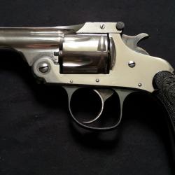Beau r&eacute;volver Hopkins & Allen en cal. 32 SW Long