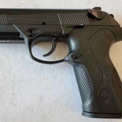 Pistolet Beretta PX4 Storm calibre 9X19 parfait &eacute;tat