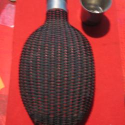 gourde de chasse vintage en verre gain&eacute;e plus bouchon &agrave; vis