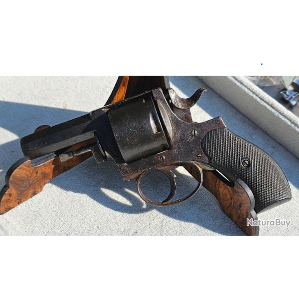 Revolver bulldog Calibre 450 5 coups Sa et DA