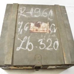 Caisse militaire a identifier pays de l est Urss  R&eacute;publique tch&egrave;que CZ surplus militaire munitions