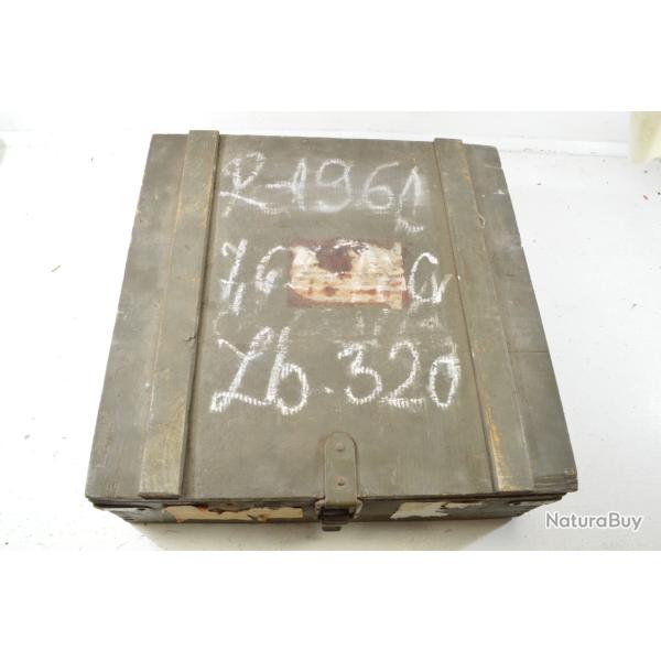 Caisse militaire a identifier pays de l est Urss  R�publique tch�que CZ surplus militaire munitions