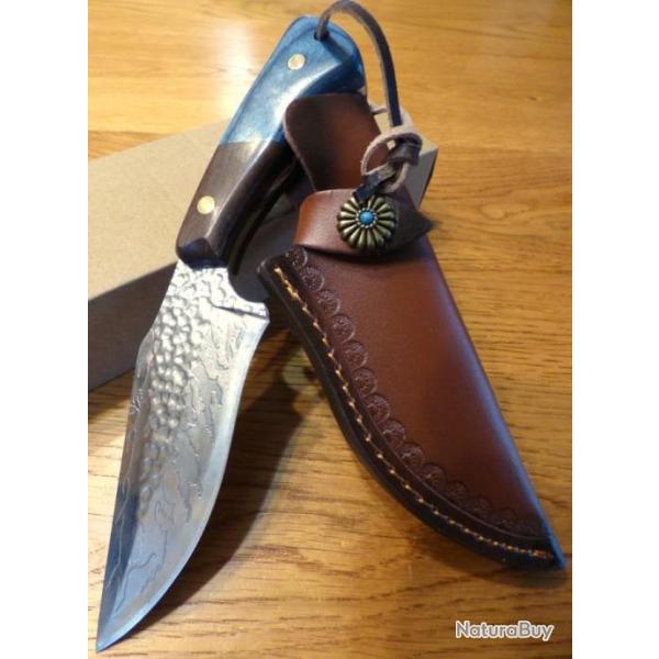 SPLENDIDE COUTEAU BRUT DE FORGE MAIS POLI + FOURREAU + PRESSION FLEUR ET TURQUOISE -- ACIER RASOIR -