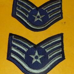 ARMEE AMERICAINE U.S : PAIRE INSIGNE EN TISSU DE L' U.S AIR FORCE AVEC TROIS GALONS ,&nbsp;ETAT VOIR PHOT