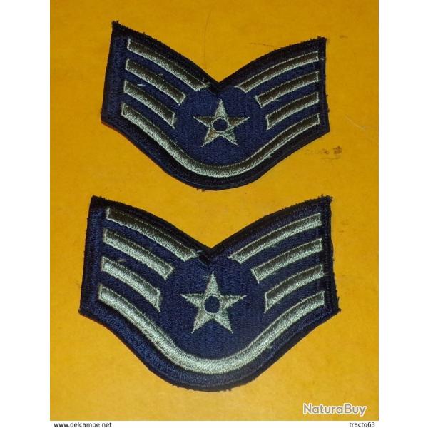 ARMEE AMERICAINE U.S : PAIRE INSIGNE EN TISSU DE L' U.S AIR FORCE AVEC TROIS GALONS ,�ETAT VOIR PHOT