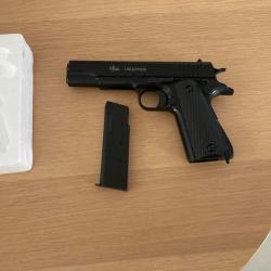 Airsoft pistolet