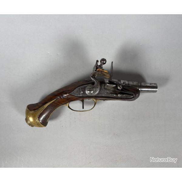 Pistolet de voyage � silex XVIIIeme siecle circa 1750