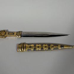 Poignard Kindjal Caucase Empire Russe en argent et vermeil XIXeme siecle