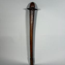 Massue casse-t&ecirc;te de guerre phallique, Kanak, Nouvelle Cal&eacute;donie