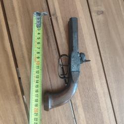 Pistolet &agrave; percussion