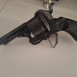 R&eacute;volver a broches 7mm S&W