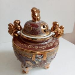 parfumeur en porcelaine de chine hauteur 18 cm x 14 cm