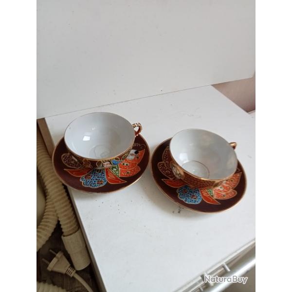 2 tasses et 2 soucoupes Satuma  en porcelaine hauteur 5 cm