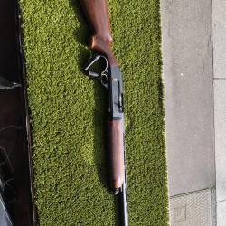Fusil semi automatique FABARM EURO LION cal 12/76 probl&egrave;me d'alimentation, vente en l'&eacute;tat