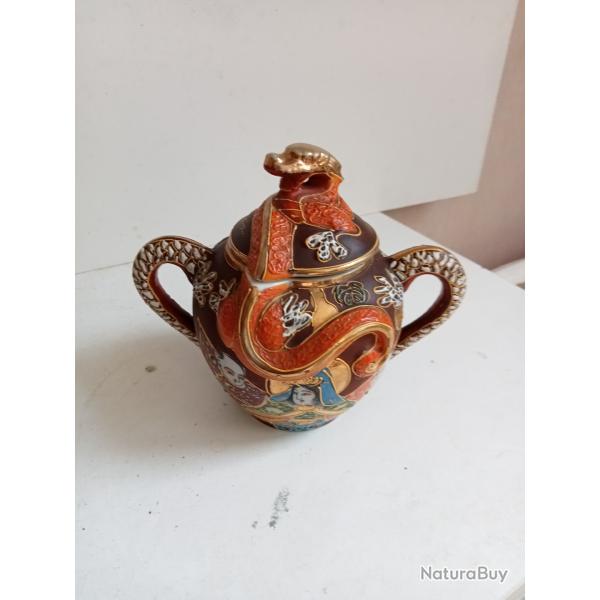 sucrier en porcelaine Satsumo hauteur 14,5 cm x 15 cm