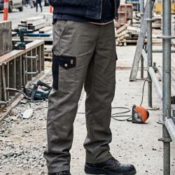 Pantalon de travail K568 44