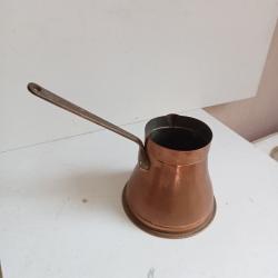 verseur en cuivre hauteur 10 cm