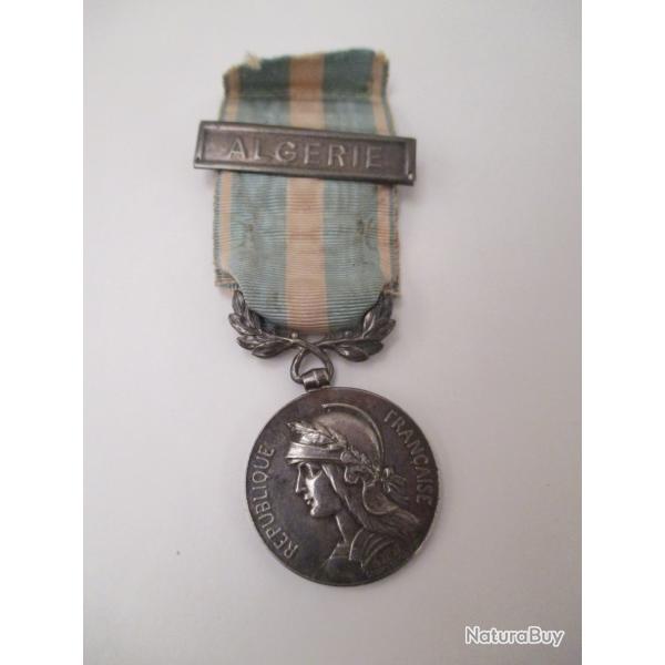 une m�daille coloniale algerie