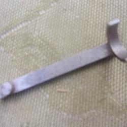 extracteur de carabine 14 mm long. 62  mm