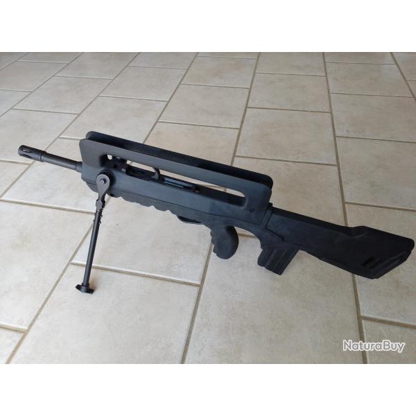 TR�S RARE FAMAS � plomb 7,5 joules