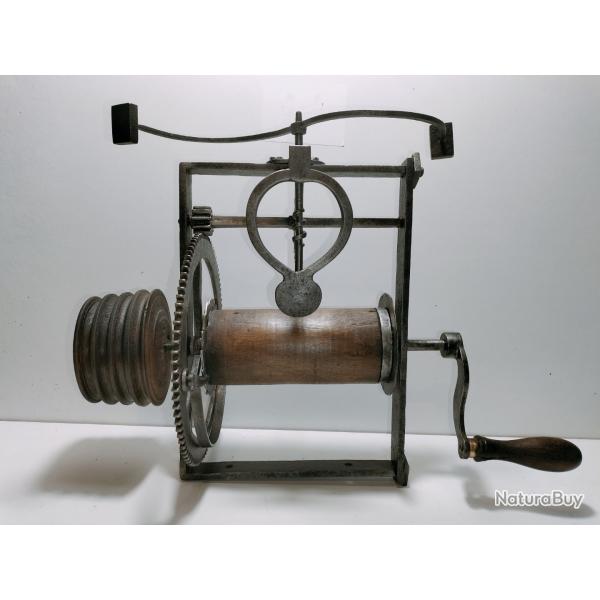 ANCIEN TOURNEBROCHE MURAL DE CHEMINEE XVIII�me / ROTISSERIE