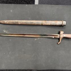 Magnifique baionette de collection longueur 50cm a vendre aux ench&egrave;re. d&eacute;stockage armurerie