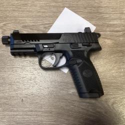 FN 502 black calibre 22LR