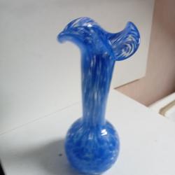 vase la rochere hauteur 24 cm x 9 cm